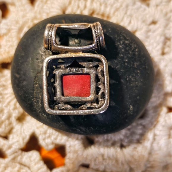 Stamped Sterling Silver 925 Red Coral Stone Open Scrollwork Cutout Slide Pendant - Picture 6 of 12